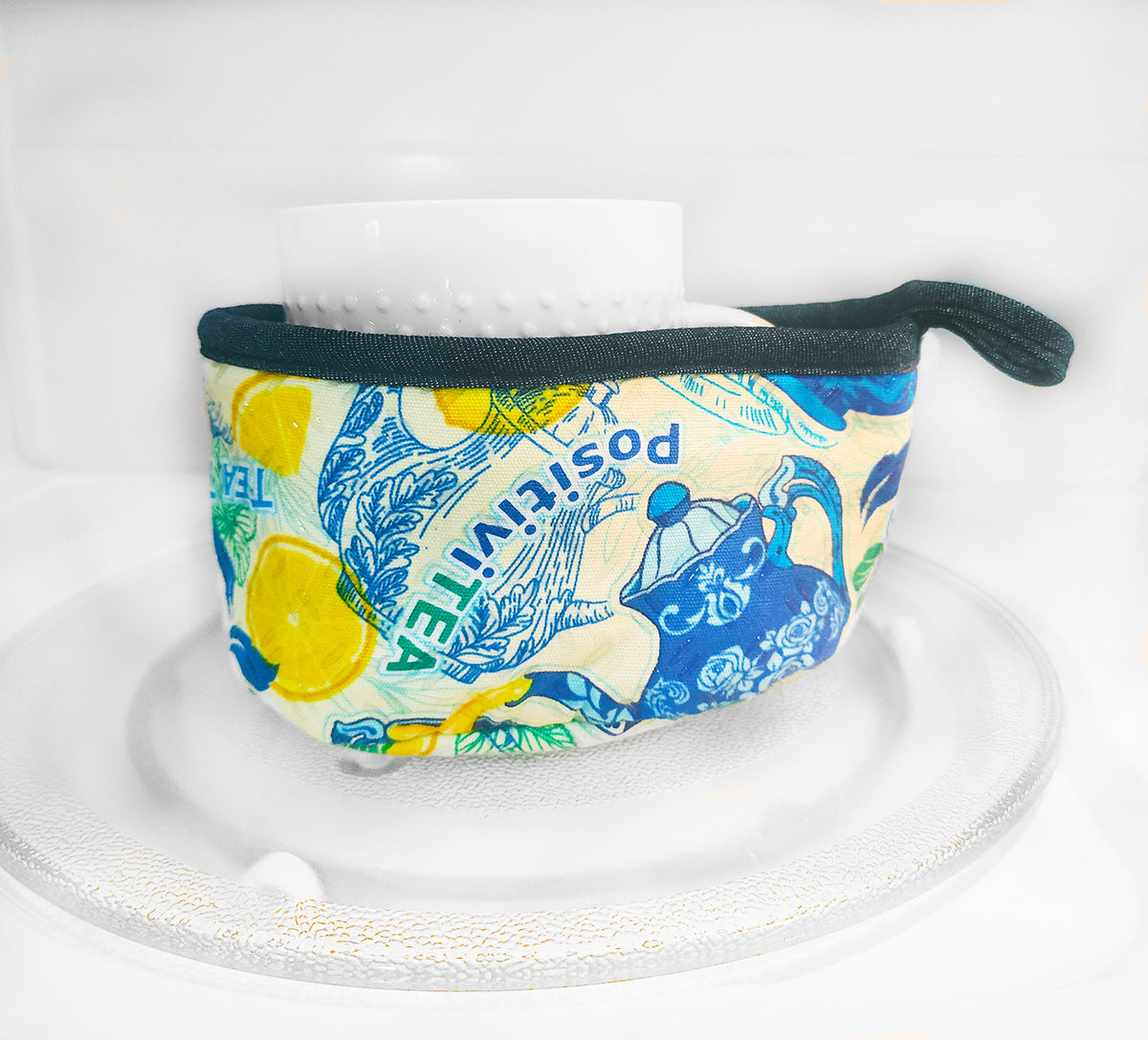 Silli Mug Cozy – Two Lumps of Sugar